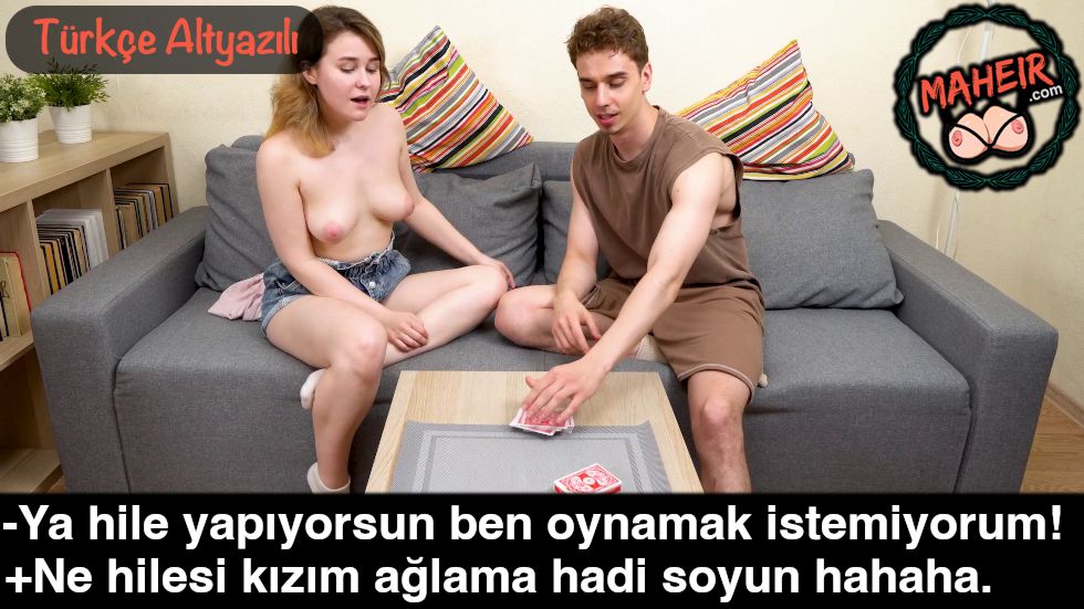 Kız Kuzeniyle Soyunma Cezalı Kart Oyunu Oynadı İstediğini Aldı